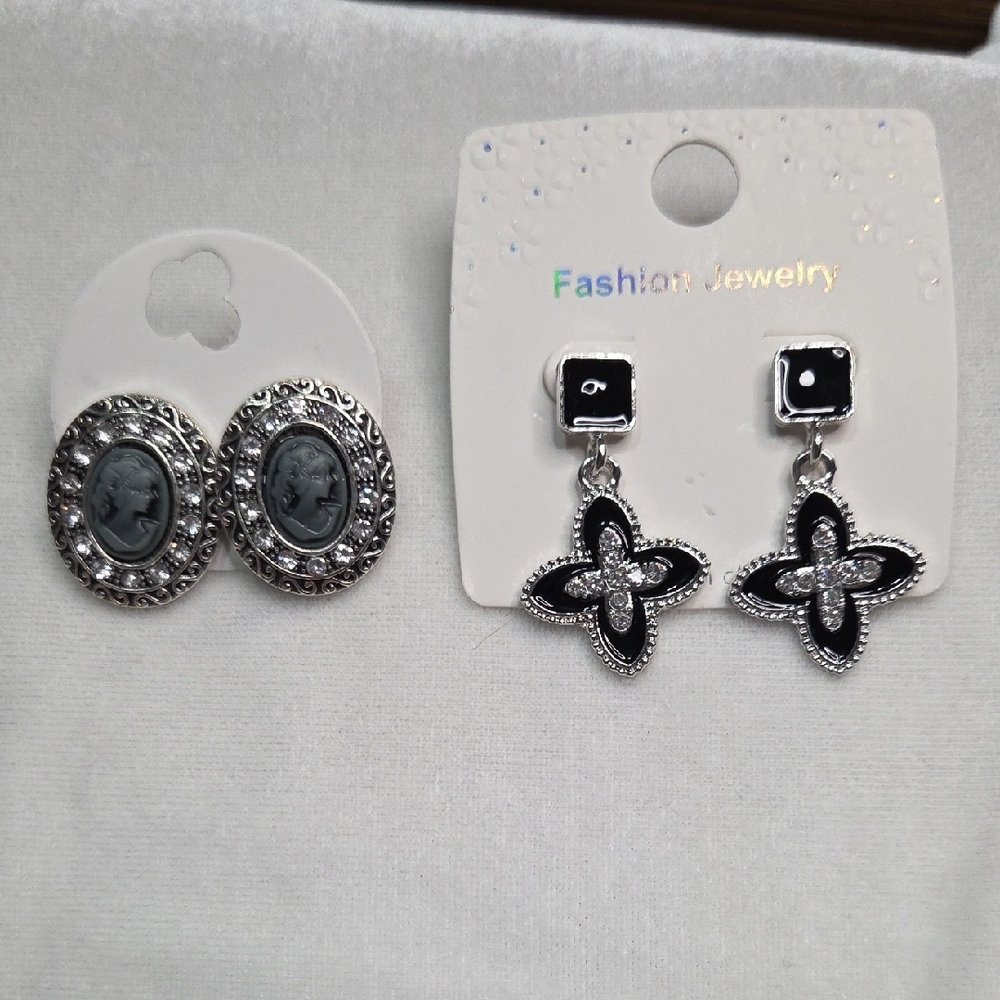Lot of 2 Pairs Pierced Earrings Clover Cameo Black Gray Fashion Earrings NWOT